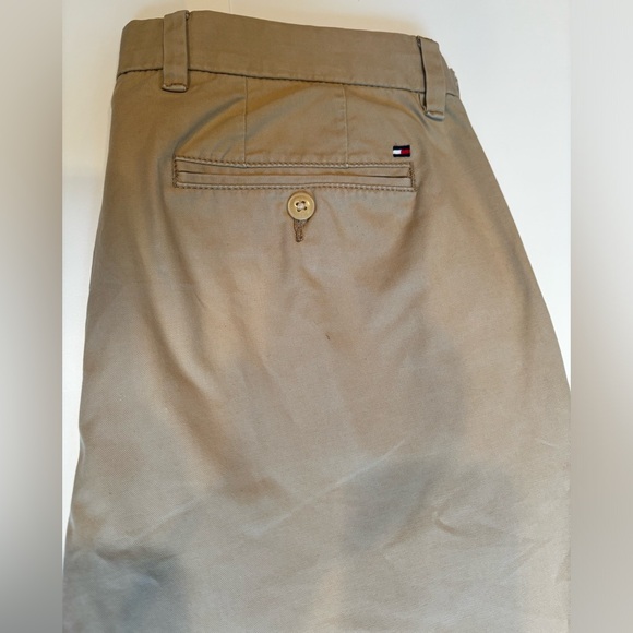 Tommy Hilfiger Khaki Chino Pants 32”/32” Custom fit - Picture 3 of 6